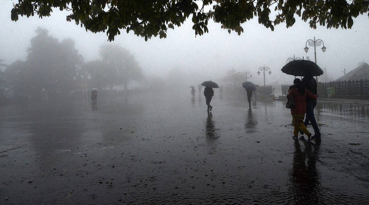 Allerta meteo Napoli: forte maltempo ma niente scuole chiuse il 25 novembre