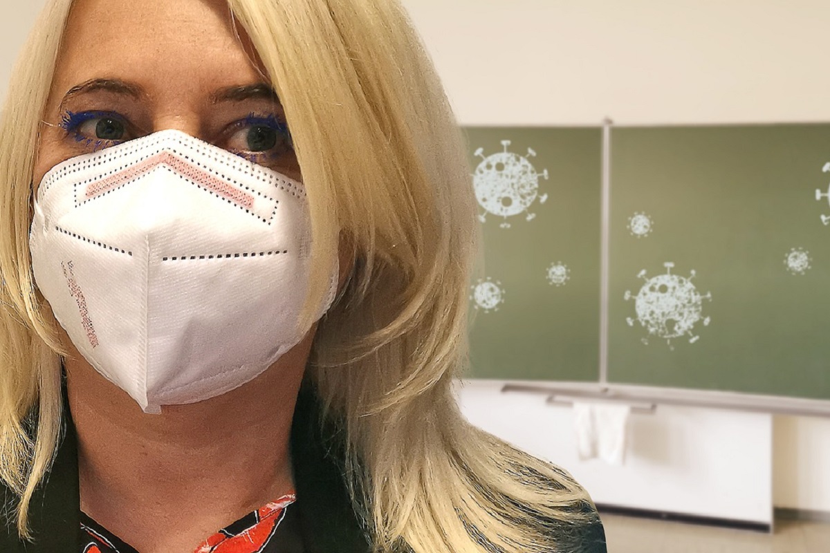 Ffp2 scuola, è polemica: fornitura da gennaio, ma non per tutti