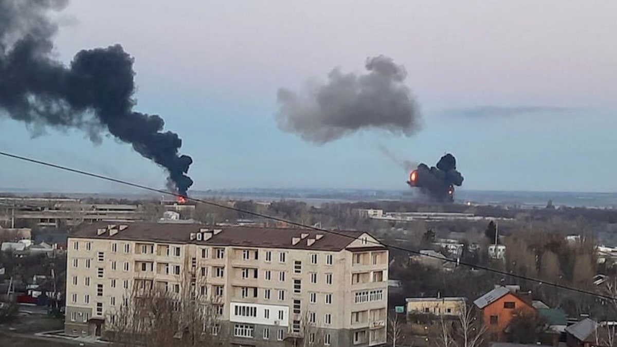 Guerra Ucraina: uccisi due insegnanti, bombardata una scuola